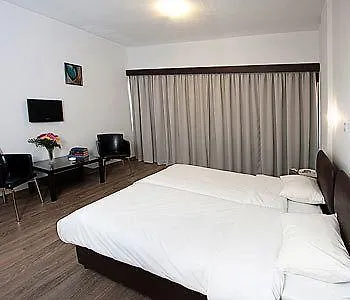 Frangiorgio Hotel Larnaca 3*,